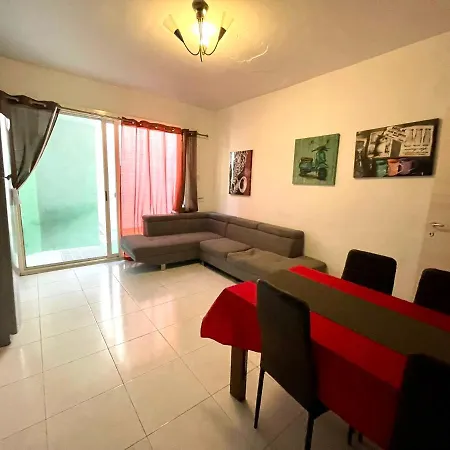 Room 4- Private Room With Ac Wifi And En-Suite